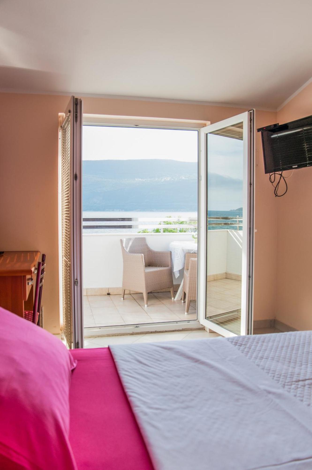 Apartments Mako Herceg Novi Ngoại thất bức ảnh