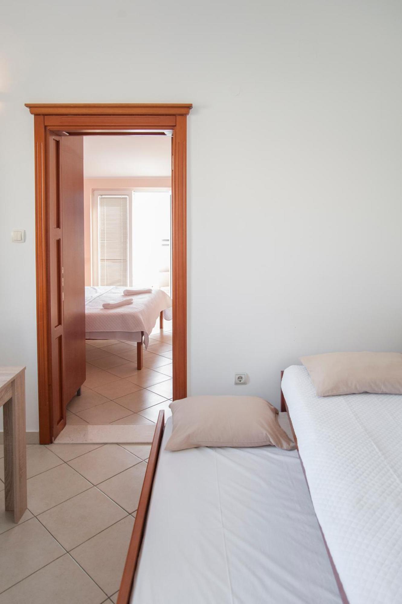 Apartments Mako Herceg Novi Ngoại thất bức ảnh