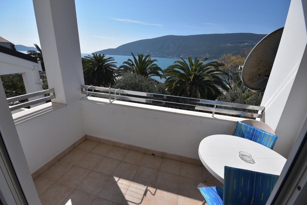 Apartments Mako Herceg Novi Ngoại thất bức ảnh